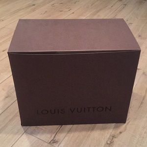 Louis Vuitton Box 100% Authentic-X Large